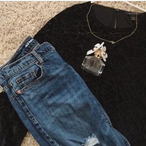 MODERN BOYFRIEND JEANS